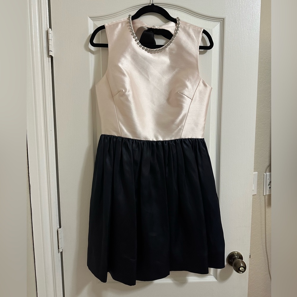 Kate Spade Dress with pockets